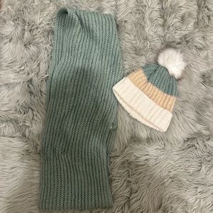 lauren conrad green hat and scarf